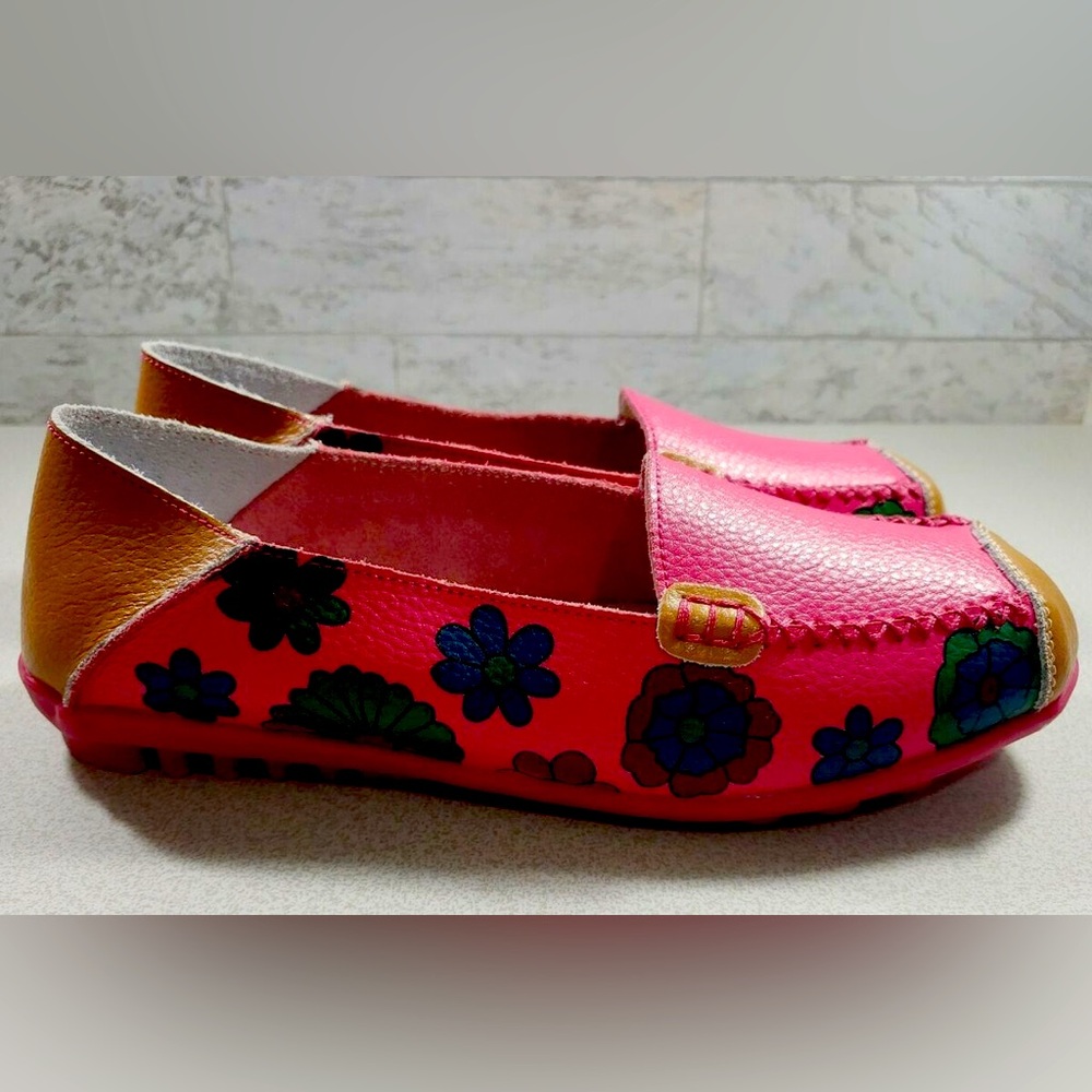 Womens Leather Pink Floral Flats Slip On Moccasins Shoes Size: 10 US